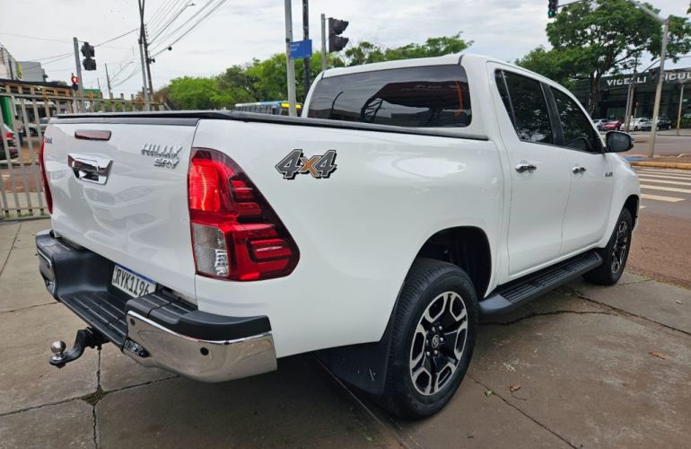 Toyota Hilux 3.0 TDI 4x4 CD SRV (Aut) - Foto #5