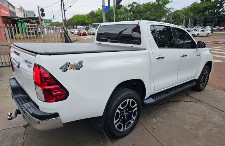 Toyota Hilux 3.0 TDI 4x4 CD SRV (Aut) - Foto #7