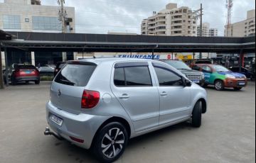 Volkswagen Fox 1.0 8V (Flex) 4p - Foto #3