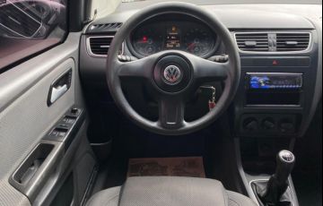 Volkswagen Fox 1.0 8V (Flex) 4p - Foto #9