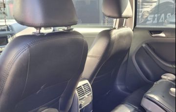 Volkswagen Jetta 1.4 TSI Trendline - Foto #2