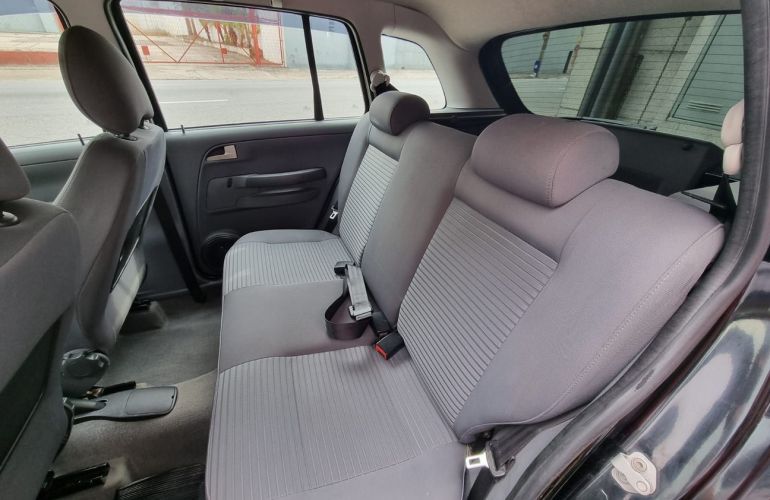 Volkswagen Spacefox 1.6 Mi Sportline 8v - Foto #10