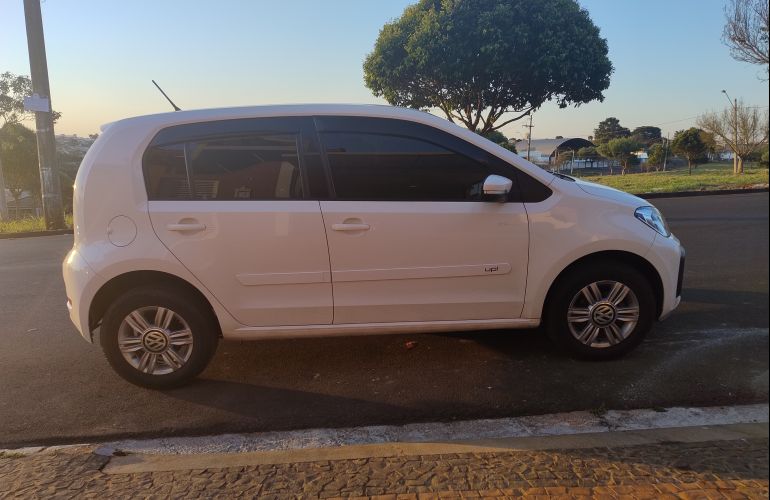 Volkswagen Up! 1.0 12v E-Flex move up! I-Motion - Foto #3