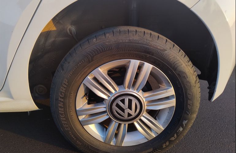 Volkswagen Up! 1.0 12v E-Flex move up! I-Motion - Foto #4