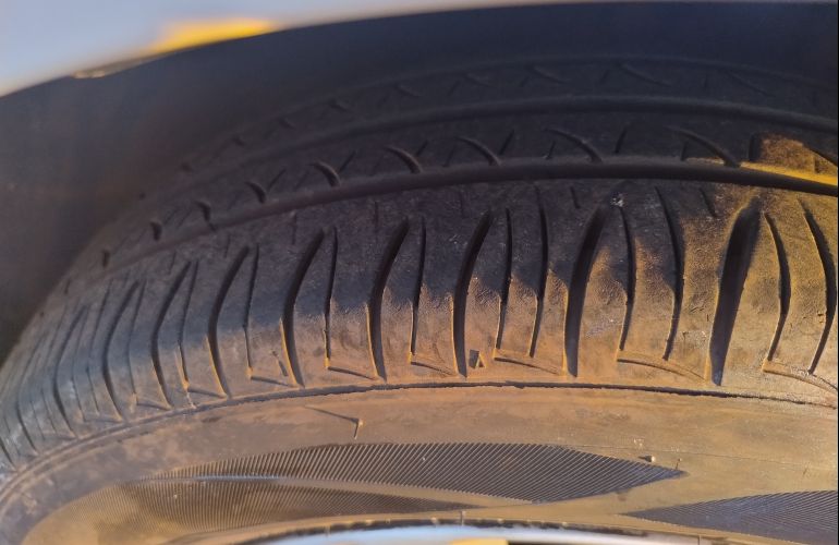 Volkswagen Up! 1.0 12v E-Flex move up! I-Motion - Foto #8