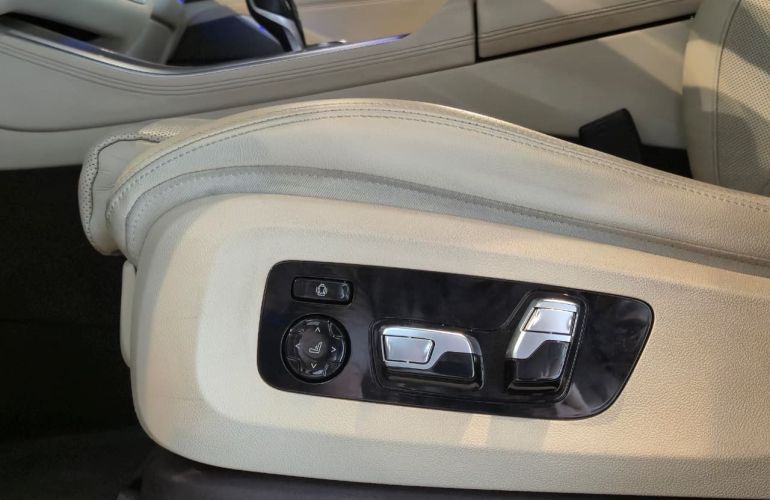 BMW X5 3.0 M Sport 4x4 30d I6 Turbo - Foto #6