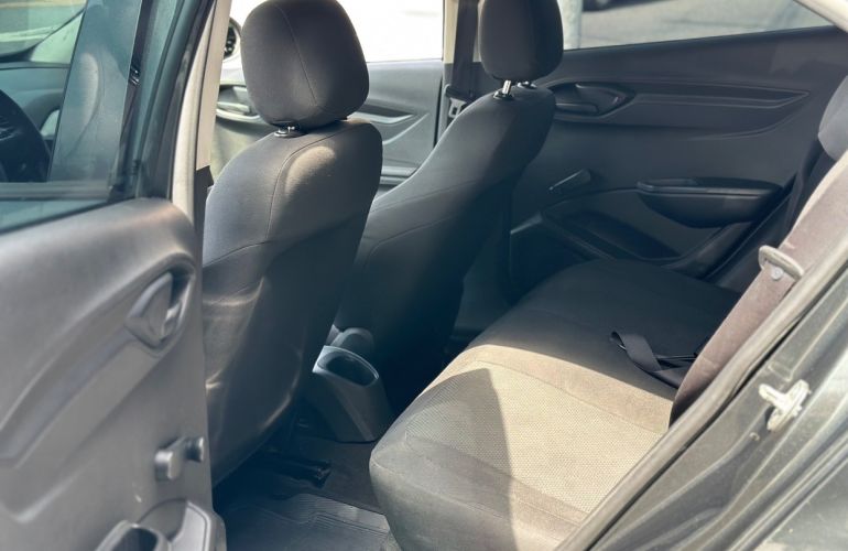 Chevrolet Onix 1.0 MPFi Joy 8v - Foto #4