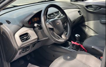 Chevrolet Onix 1.0 MPFi Joy 8v - Foto #7