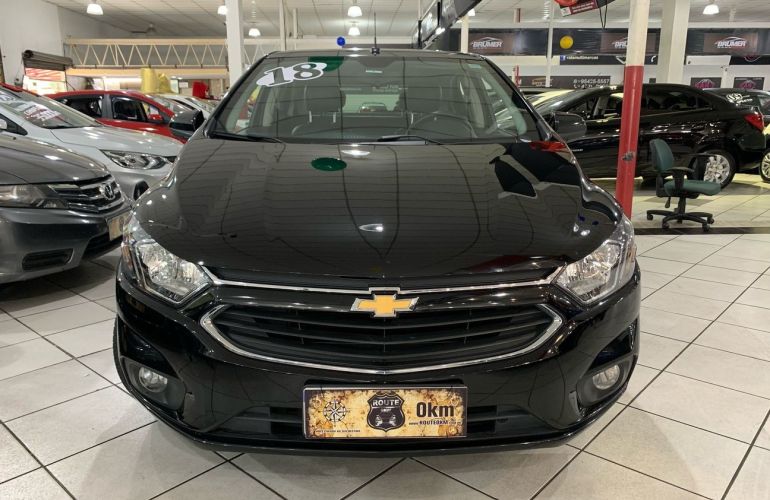 Chevrolet Onix 1.4 MPFi LTZ 8v - Foto #2