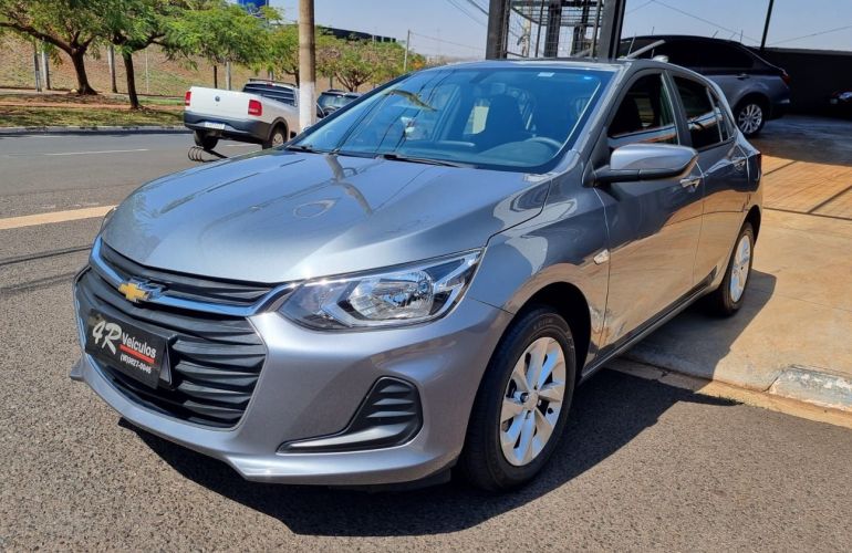 Chevrolet Onix 1.0 Turbo LT - Foto #1