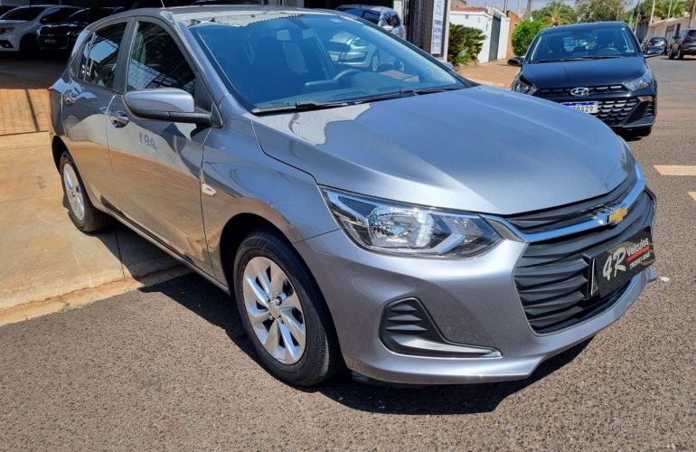 Chevrolet Onix 1.0 Turbo LT - Foto #3