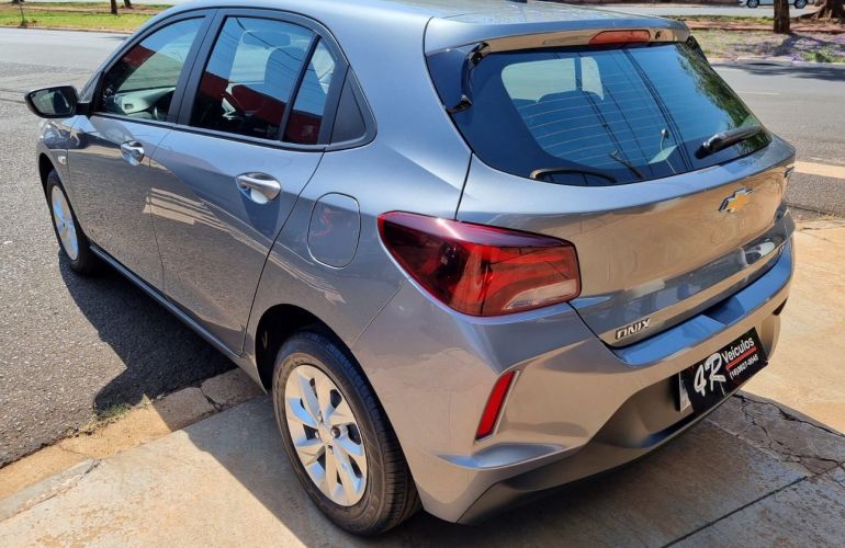 Chevrolet Onix 1.0 Turbo LT - Foto #7