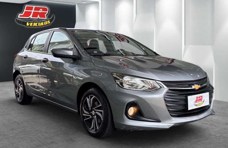 Chevrolet Onix 1.0 LT - Foto #2