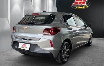 Chevrolet Onix 1.0 LT - Foto #3