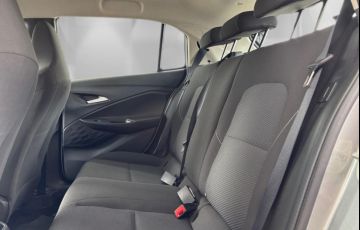 Chevrolet Onix 1.0 LT - Foto #9