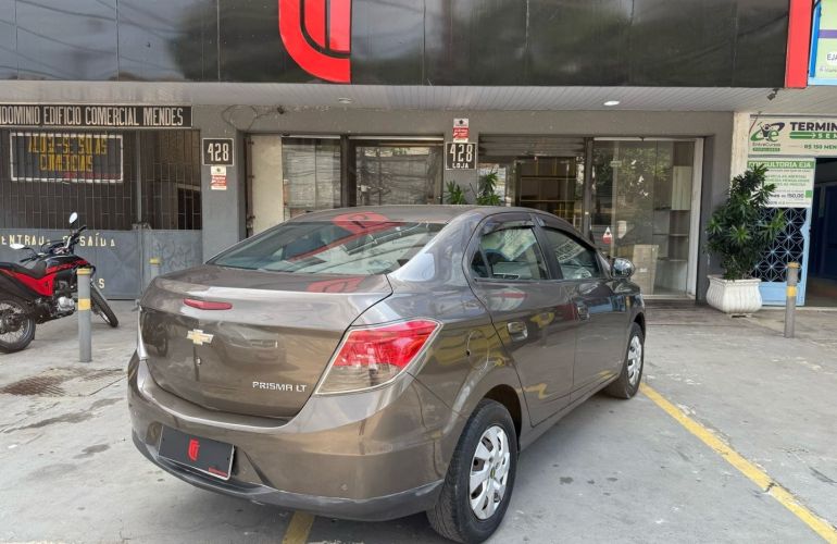 Chevrolet Prisma 1.4 MPFi LT 8V Flex 4p Automático - Foto #4