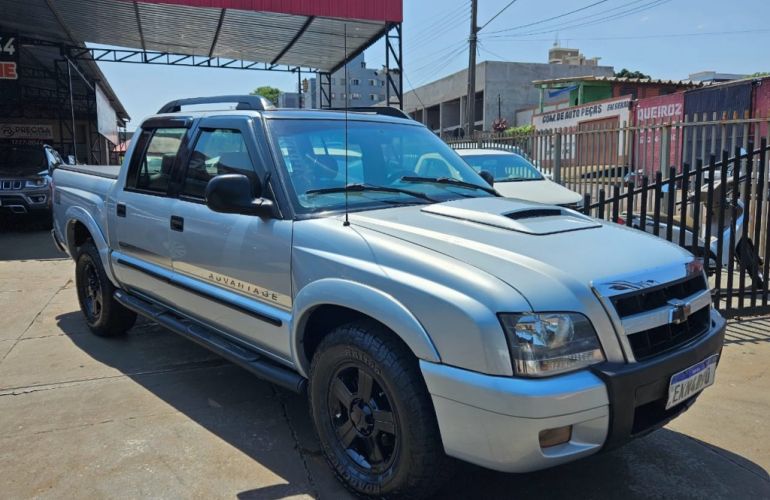 Chevrolet S10 2.4 Advantage (Cabine Dupla) - Foto #2