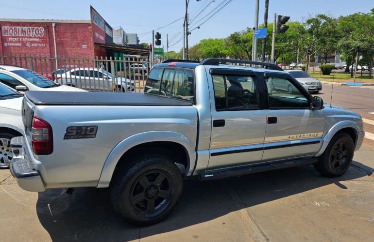 Chevrolet S10 2.4 Advantage (Cabine Dupla) - Foto #4