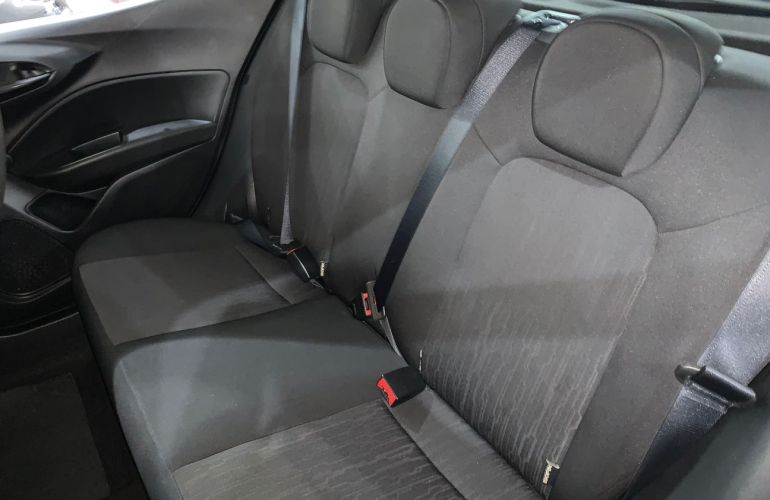 Fiat Argo 1.0 Firefly Drive - Foto #10