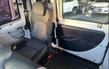 Fiat Doblo 1.8 MPi Adventure 16v - Foto #4