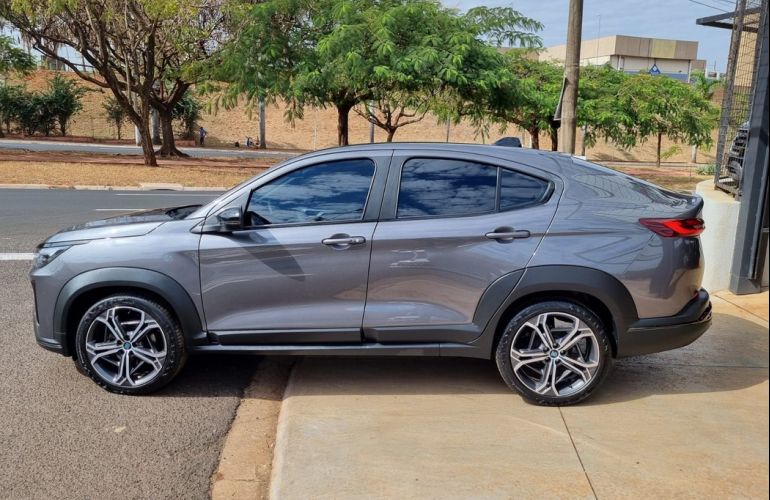 Fiat Fastback 1.0 Turbo 200 Impetus - Foto #8