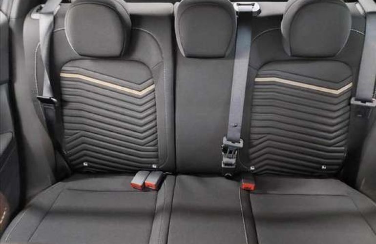 Fiat Fastback 1.0 Turbo 200 - Foto #5