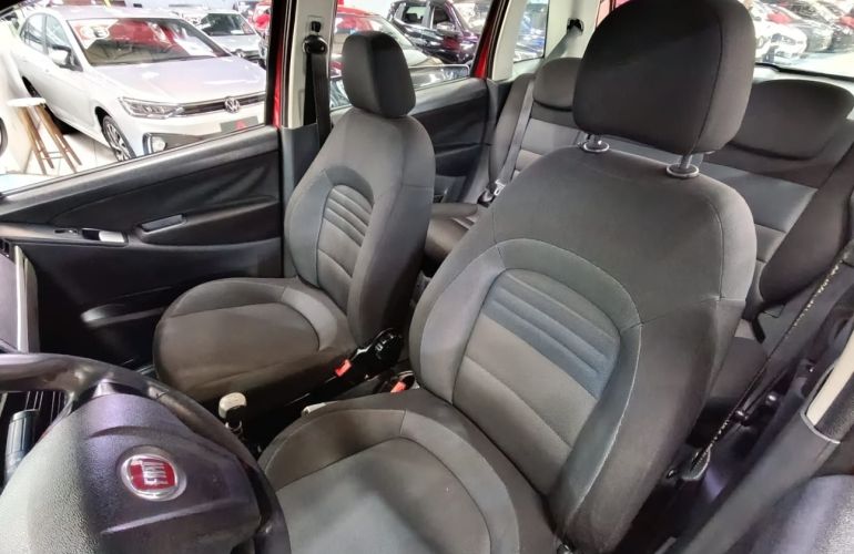 Fiat Idea 1.4 MPi Attractive 8v - Foto #8