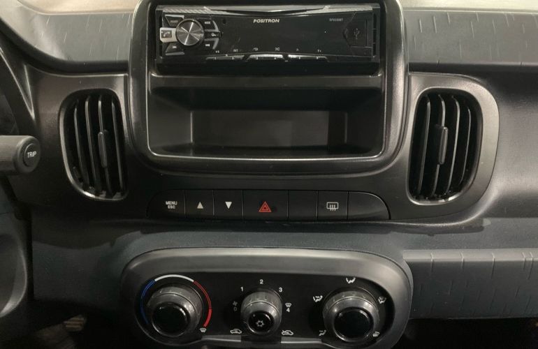 Fiat Mobi 1.0 8V Evo Like - Foto #9