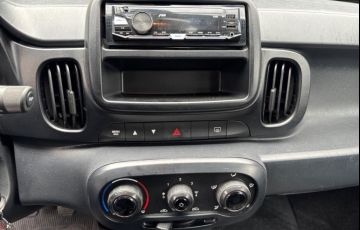 Fiat Mobi 1.0 8V Evo Like - Foto #10