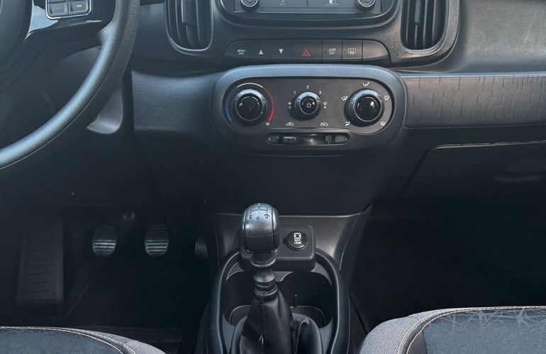 Fiat Mobi 1.0 Evo Trekking - Foto #10