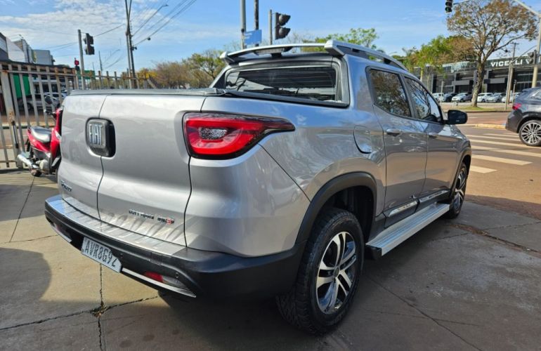 Fiat Toro 2.0 TDI Freedom 4WD (Aut) - Foto #5