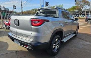 Fiat Toro 2.0 TDI Freedom 4WD (Aut) - Foto #5