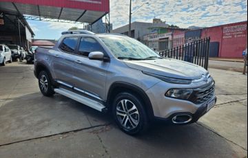 Fiat Toro 2.0 TDI Freedom 4WD (Aut) - Foto #6