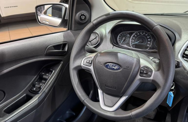 Ford Ka 1.0 SE Plus 12v - Foto #9