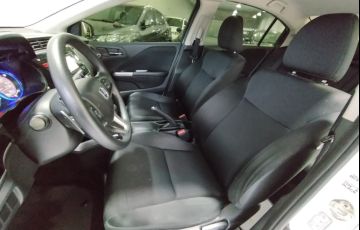 Honda City 1.5 EX 16v - Foto #8
