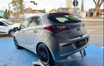 Hyundai Hb20 1.0 Comfort Plus 12v Turbo - Foto #2