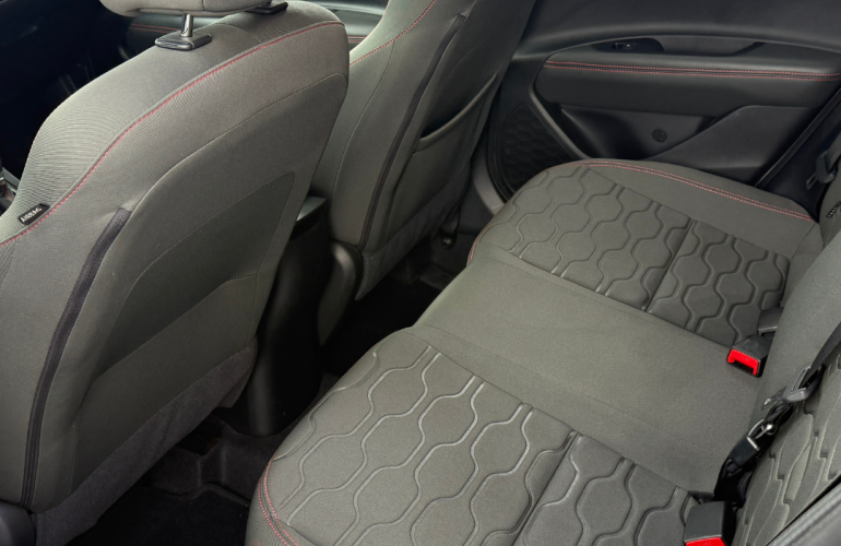 Hyundai HB20X 1.6 Diamond Plus (Aut) - Foto #8