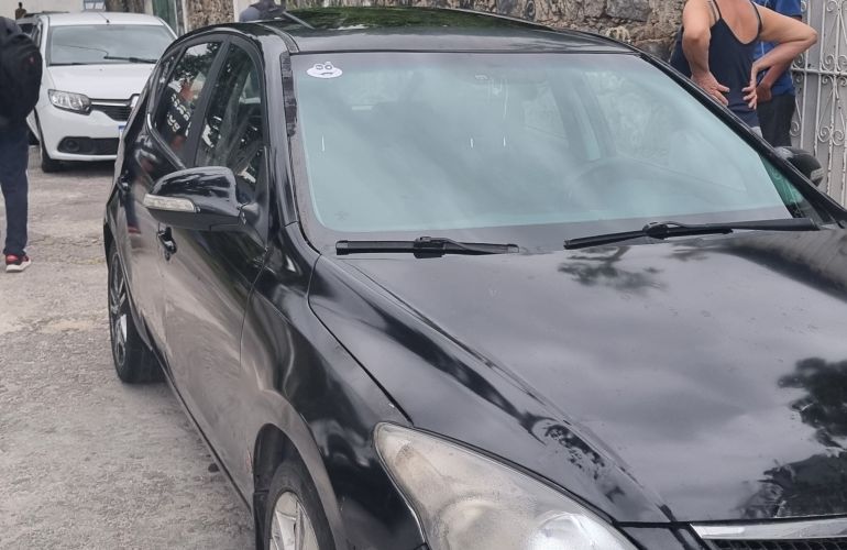 Hyundai i30 GLS 2.0 16V Top (aut.) - Foto #8