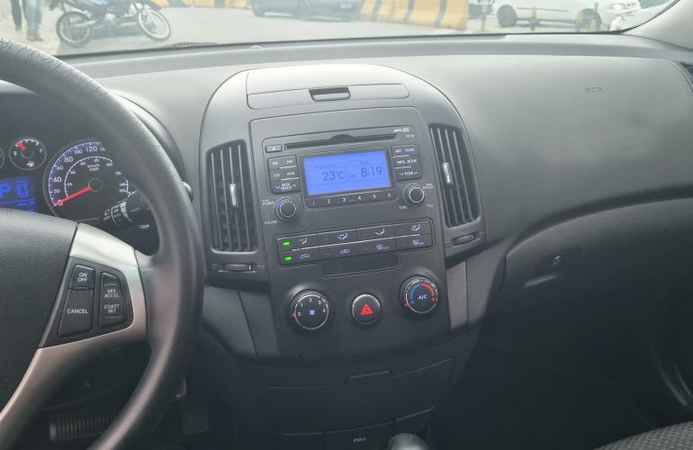 Hyundai i30 GLS 2.0 16V Top (aut.) - Foto #10