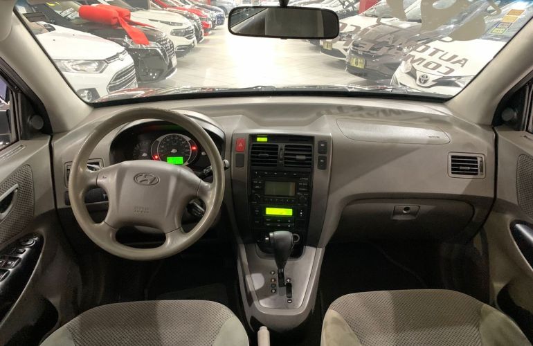 Hyundai Tucson 2.0 MPFi GLS 16V 143cv 2wd - Foto #9