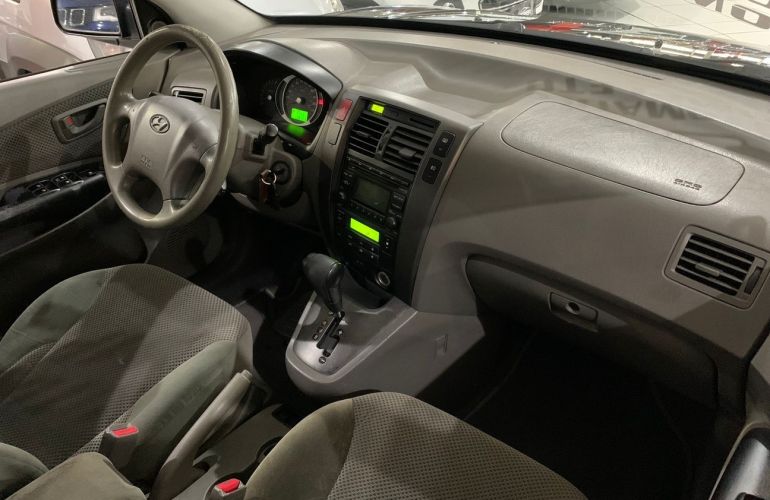 Hyundai Tucson 2.0 MPFi GLS 16V 143cv 2wd - Foto #10