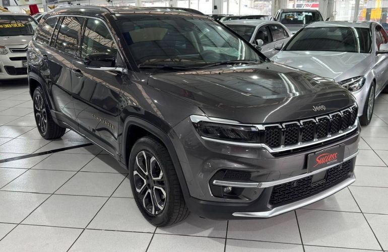 Jeep Commander 1.3 T270 Turbo Limited - Foto #6