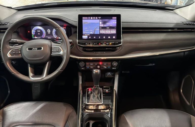 Jeep Commander 1.3 T270 Turbo Limited - Foto #10