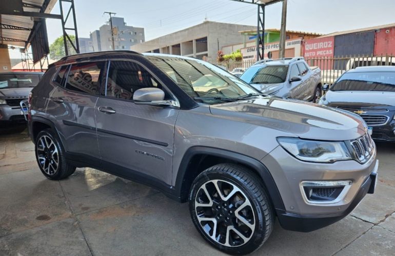 Jeep Compass 2.0 TDI Limited 4WD (Aut) - Foto #2