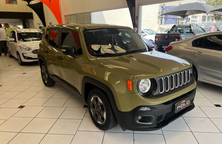 Jeep Renegade 1.8 16V Sport - Foto #2