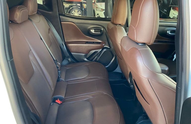 Jeep Renegade 2.0 16V Turbo Longitude 4x4 - Foto #7