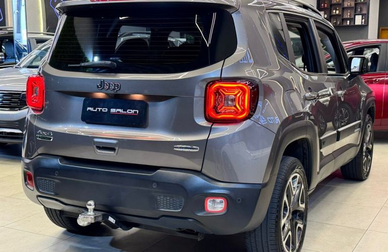 Jeep Renegade 2.0 16V Turbo Longitude 4x4 - Foto #4