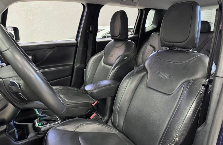 Jeep Renegade 1.3 T270 Turbo Longitude - Foto #10