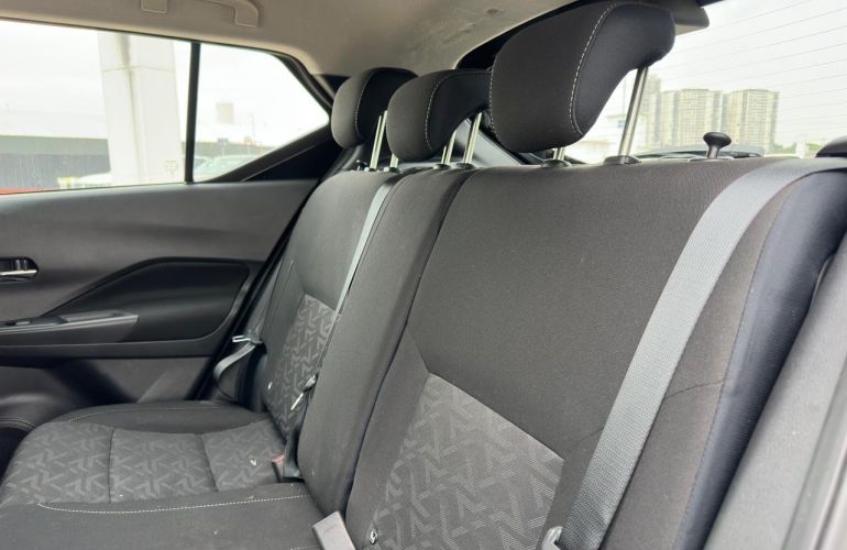 Nissan Kicks 1.6 16V Sense - Foto #8
