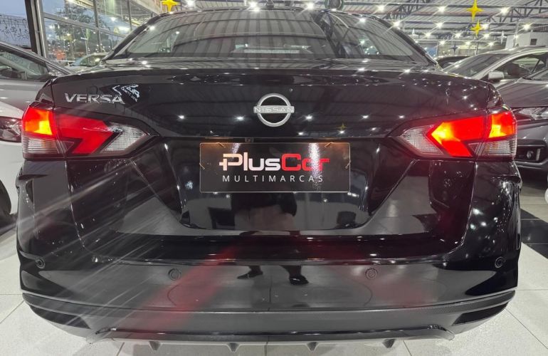 Nissan Versa 1.6 16V Advance - Foto #6